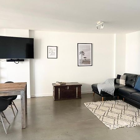 Oceania On Burleigh Beach 골드코스트 외부 사진