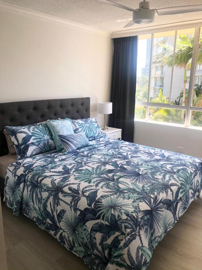 Oceania On Burleigh Beach 골드코스트 외부 사진