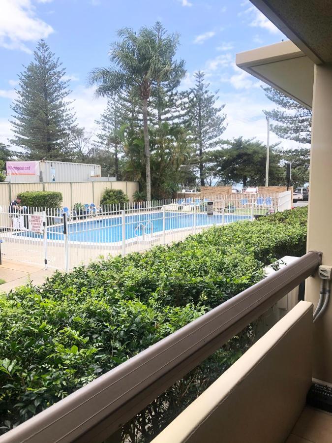 Oceania On Burleigh Beach 골드코스트 외부 사진