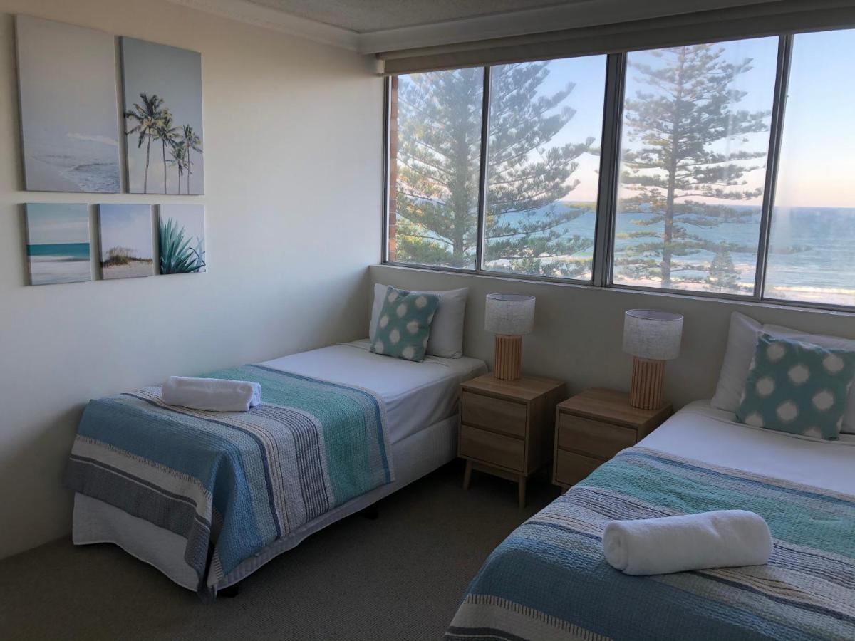 Oceania On Burleigh Beach 골드코스트 외부 사진