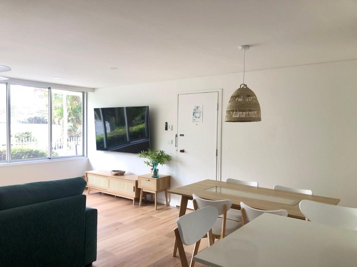 Oceania On Burleigh Beach 골드코스트 외부 사진